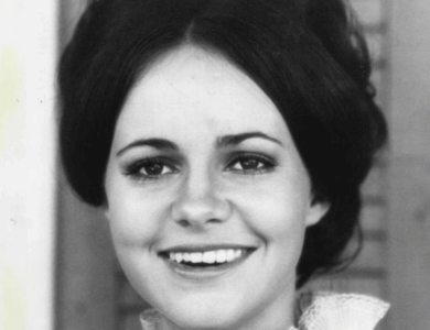 De rechazada a ícono de Hollywood: La inspiradora historia de esta famosa actriz De rechazada a ícono de Hollywood: La inspiradora historia de esta famosa actriz