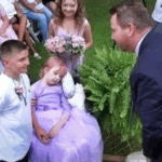 La familia cumple el último deseo de una niña de 10 años: una dulce boda con su amor de la infancia – ¡Las conmovedoras imágenes que derriten el corazón! La familia cumple el último deseo de una niña de 10 años: una dulce boda con su amor de la infancia – ¡Las conmovedoras imágenes que derriten el corazón!
