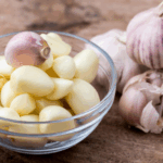 Controla plagas de manera natural: ajo para moscas, piojos y mosquitos Controla plagas de manera natural: ajo para moscas, piojos y mosquitos