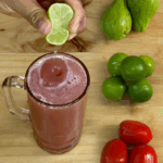 Potente mezcla verde para rodillas, pies hinchados, colesterol y más Potente mezcla verde para rodillas, pies hinchados, colesterol y más