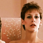 FOTOS: Lo que se reflejó en el espejo de esta escena… nadie lo había notado hasta ahora.